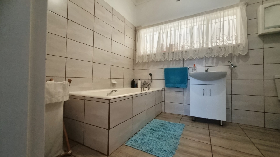3 Bedroom Property for Sale in Oranjeville Free State
